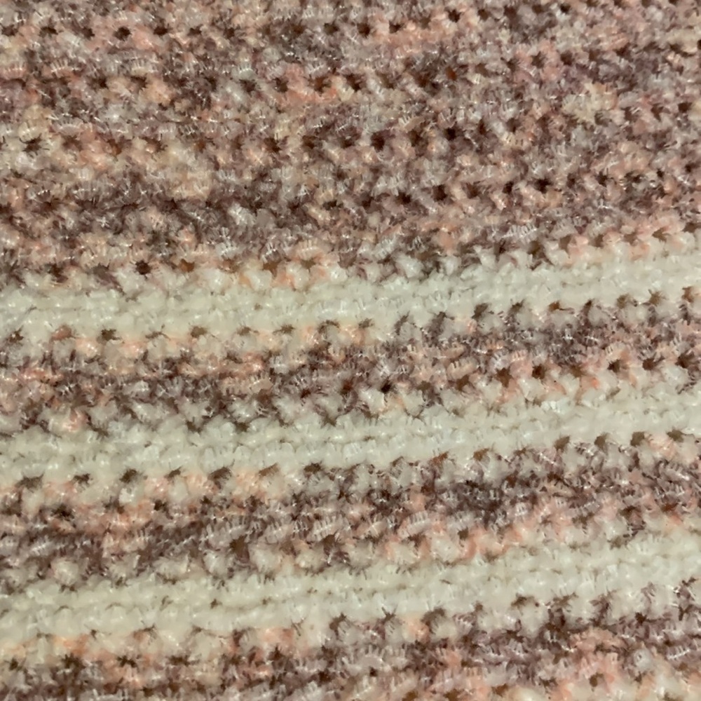Kaleidoscope Women's Two-Tone Fringe Sweater - Picture 8 of 8